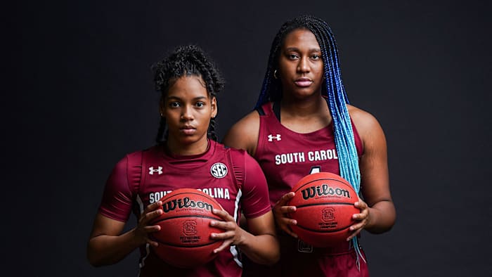 South Carolina players Zia Cooke and Aliyah Boston